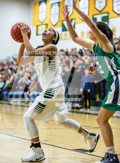 Thumbnail 2 in Woodgrove @ Loudoun Valley photogallery.