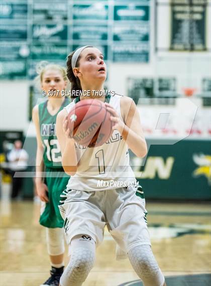 Thumbnail 1 in Woodgrove @ Loudoun Valley photogallery.