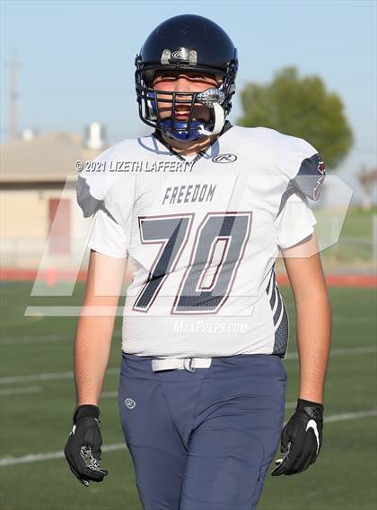 Thumbnail 2 in JV: Pittsburg @ Freedom photogallery.