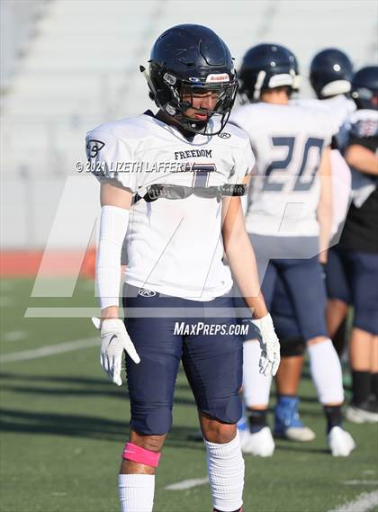 Thumbnail 2 in JV: Pittsburg @ Freedom photogallery.