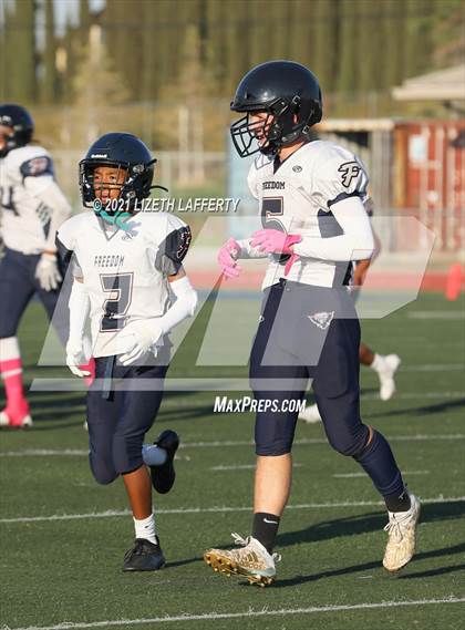 Thumbnail 1 in JV: Pittsburg @ Freedom photogallery.