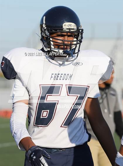 Thumbnail 3 in JV: Pittsburg @ Freedom photogallery.