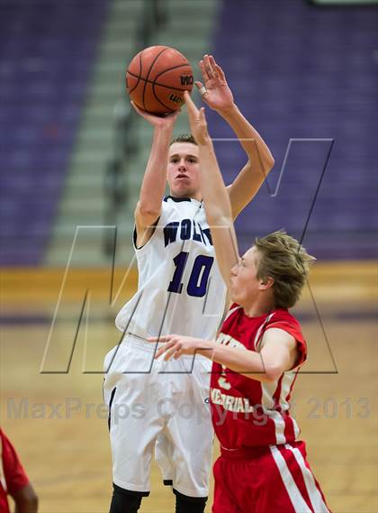 Thumbnail 3 in Judge Memorial @ Riverton photogallery.