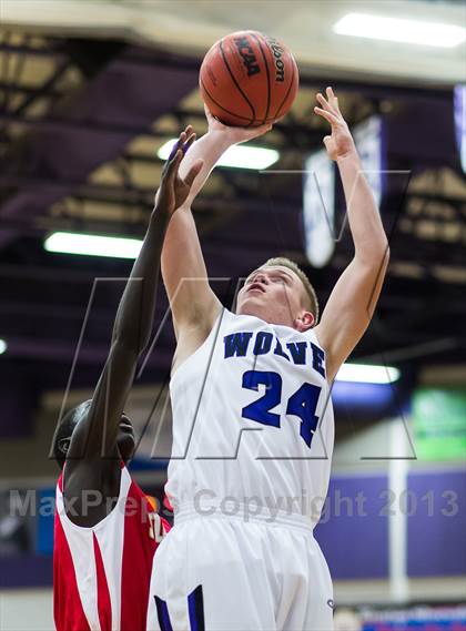 Thumbnail 3 in Judge Memorial @ Riverton photogallery.
