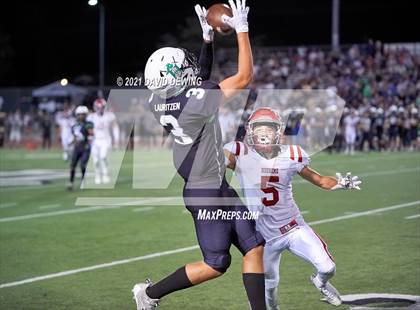 Thumbnail 1 in Hueneme @ Thousand Oaks photogallery.