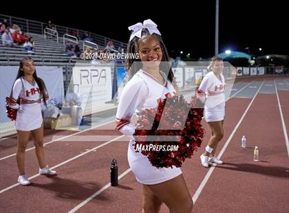 Thumbnail 2 in Hueneme @ Thousand Oaks photogallery.