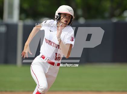 Thumbnail 1 in Bountiful vs. Spanish Fork (UHSAA 5A Final) photogallery.