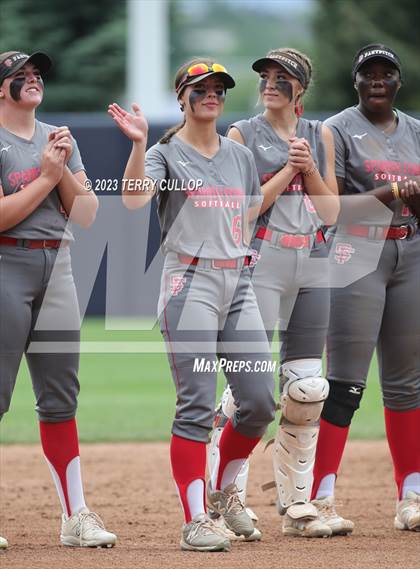Thumbnail 1 in Bountiful vs. Spanish Fork (UHSAA 5A Final) photogallery.