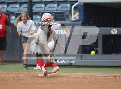 Thumbnail 2 in Bountiful vs. Spanish Fork (UHSAA 5A Final) photogallery.