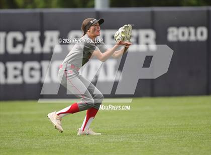 Thumbnail 3 in Bountiful vs. Spanish Fork (UHSAA 5A Final) photogallery.