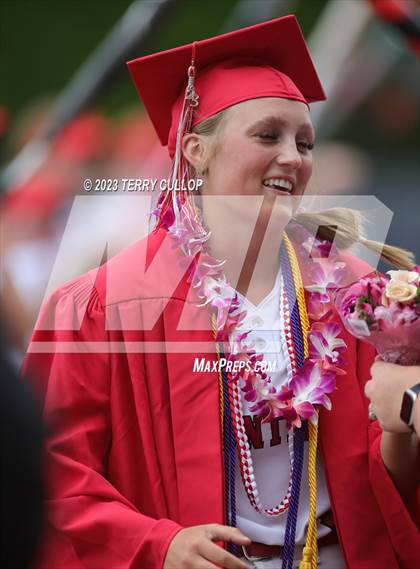 Thumbnail 3 in Bountiful vs. Spanish Fork (UHSAA 5A Final) photogallery.