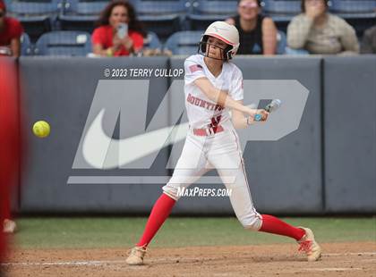 Thumbnail 2 in Bountiful vs. Spanish Fork (UHSAA 5A Final) photogallery.