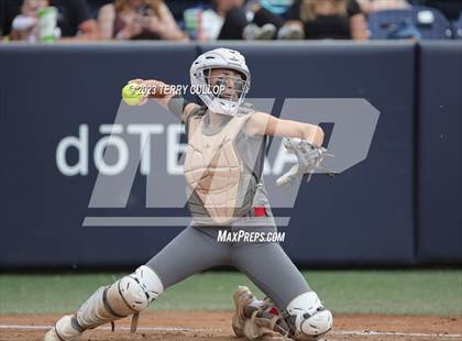 Thumbnail 3 in Bountiful vs. Spanish Fork (UHSAA 5A Final) photogallery.