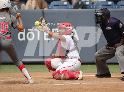 Thumbnail 1 in Bountiful vs. Spanish Fork (UHSAA 5A Final) photogallery.