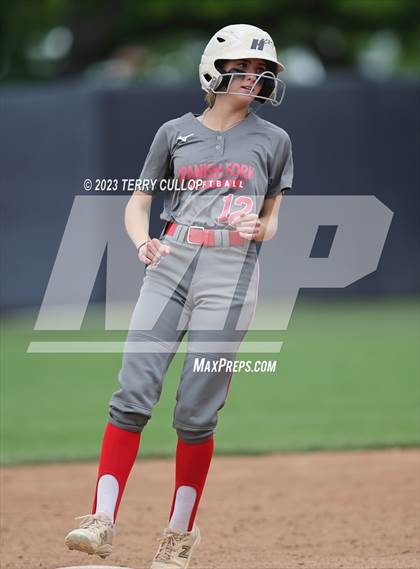 Thumbnail 1 in Bountiful vs. Spanish Fork (UHSAA 5A Final) photogallery.