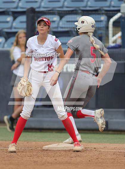Thumbnail 2 in Bountiful vs. Spanish Fork (UHSAA 5A Final) photogallery.