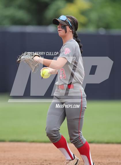 Thumbnail 3 in Bountiful vs. Spanish Fork (UHSAA 5A Final) photogallery.