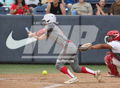 Thumbnail 2 in Bountiful vs. Spanish Fork (UHSAA 5A Final) photogallery.