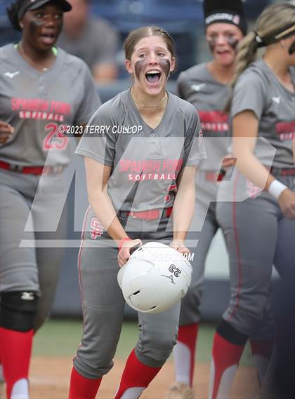 Thumbnail 2 in Bountiful vs. Spanish Fork (UHSAA 5A Final) photogallery.