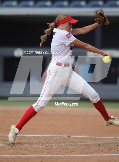 Thumbnail 1 in Bountiful vs. Spanish Fork (UHSAA 5A Final) photogallery.