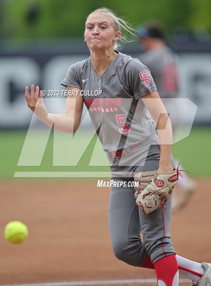 Thumbnail 2 in Bountiful vs. Spanish Fork (UHSAA 5A Final) photogallery.