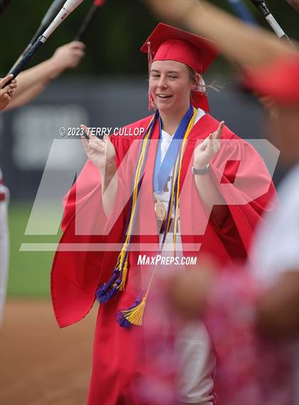 Thumbnail 1 in Bountiful vs. Spanish Fork (UHSAA 5A Final) photogallery.