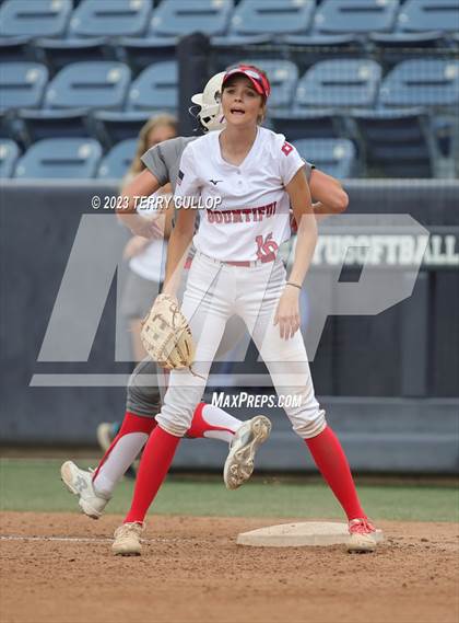 Thumbnail 3 in Bountiful vs. Spanish Fork (UHSAA 5A Final) photogallery.