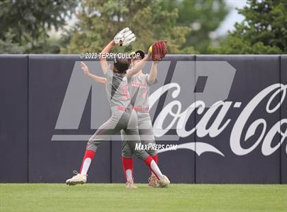 Thumbnail 1 in Bountiful vs. Spanish Fork (UHSAA 5A Final) photogallery.