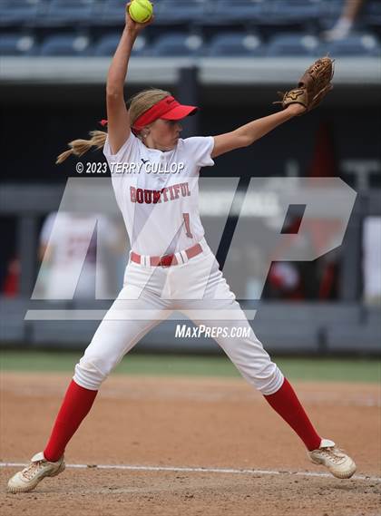 Thumbnail 3 in Bountiful vs. Spanish Fork (UHSAA 5A Final) photogallery.