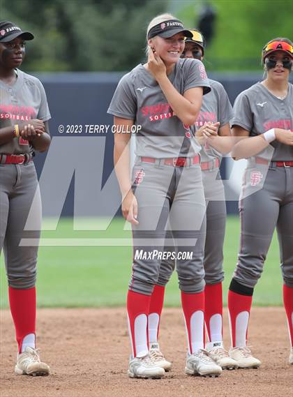 Thumbnail 1 in Bountiful vs. Spanish Fork (UHSAA 5A Final) photogallery.