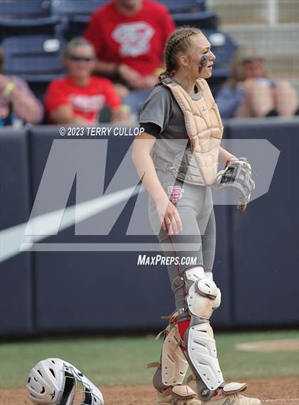 Thumbnail 1 in Bountiful vs. Spanish Fork (UHSAA 5A Final) photogallery.