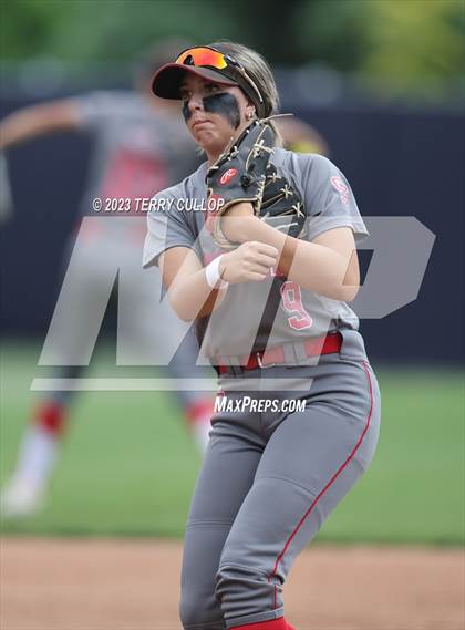 Thumbnail 1 in Bountiful vs. Spanish Fork (UHSAA 5A Final) photogallery.