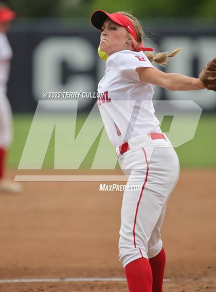 Thumbnail 2 in Bountiful vs. Spanish Fork (UHSAA 5A Final) photogallery.
