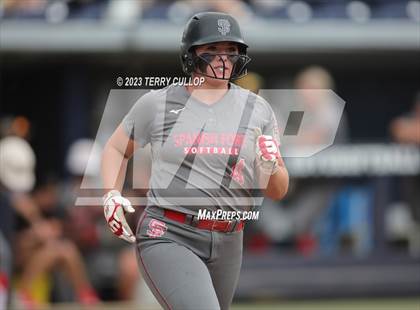Thumbnail 2 in Bountiful vs. Spanish Fork (UHSAA 5A Final) photogallery.
