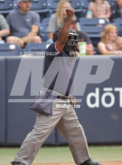 Thumbnail 2 in Bountiful vs. Spanish Fork (UHSAA 5A Final) photogallery.