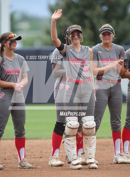 Thumbnail 3 in Bountiful vs. Spanish Fork (UHSAA 5A Final) photogallery.