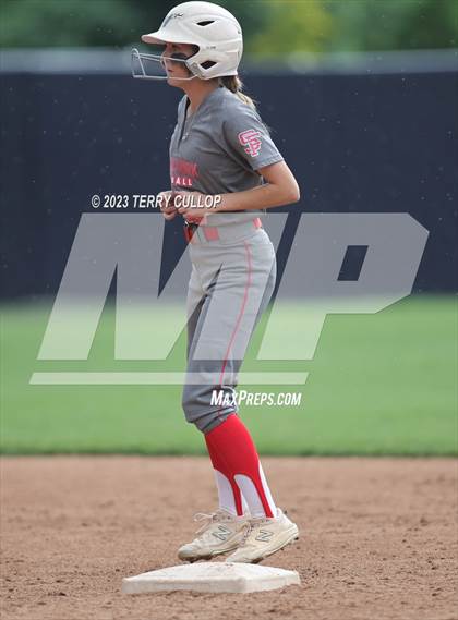 Thumbnail 3 in Bountiful vs. Spanish Fork (UHSAA 5A Final) photogallery.