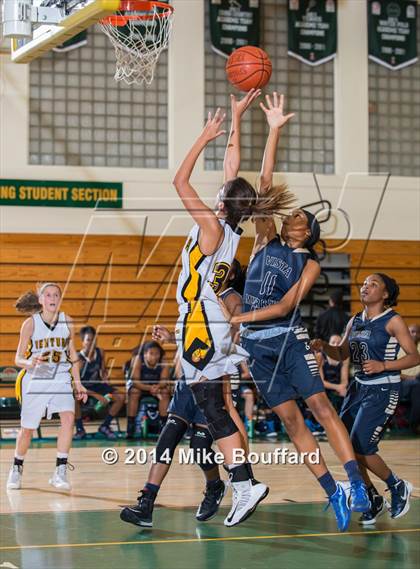 Thumbnail 1 in Vista Murrieta vs Ventura (Santa Barbara Tournament of Champions) photogallery.