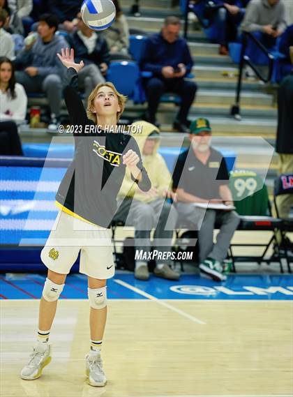 Thumbnail 1 in Mira Costa vs. Loyola photogallery.