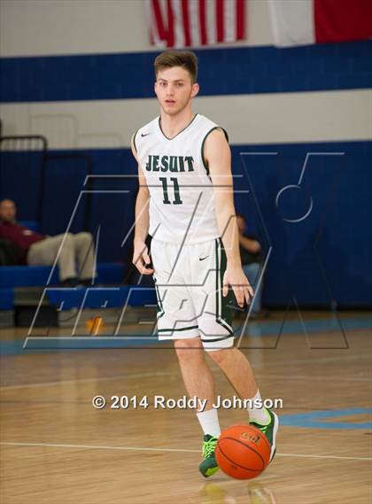 Thumbnail 1 in Strake Jesuit vs. Channelview (McDonald's Texas Invitational) photogallery.