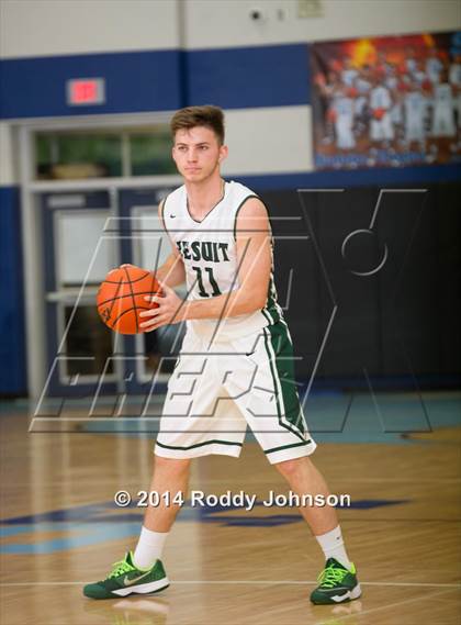 Thumbnail 1 in Strake Jesuit vs. Channelview (McDonald's Texas Invitational) photogallery.