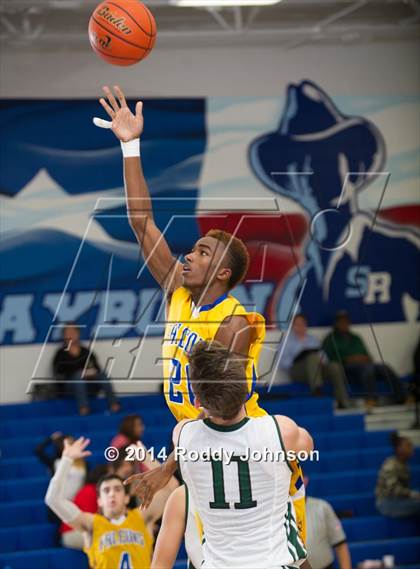 Thumbnail 1 in Strake Jesuit vs. Channelview (McDonald's Texas Invitational) photogallery.