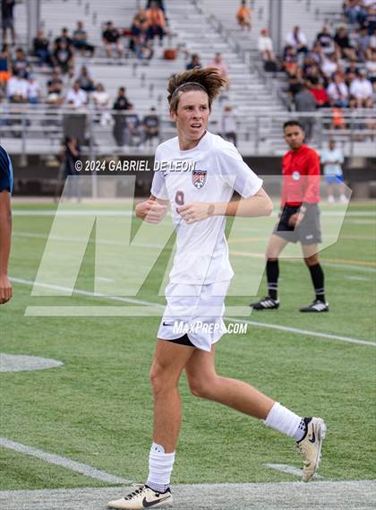 Thumbnail 1 in Lopez vs. Glenn (UIL Soccer 5A Region IV Regional Final) photogallery.