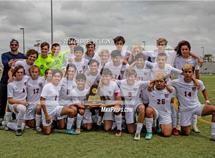 Thumbnail 3 in Lopez vs. Glenn (UIL Soccer 5A Region IV Regional Final) photogallery.
