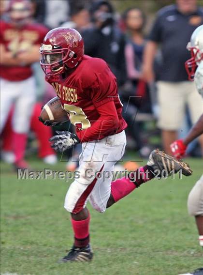 Thumbnail 3 in Conard @ New Britain - Freshman photogallery.