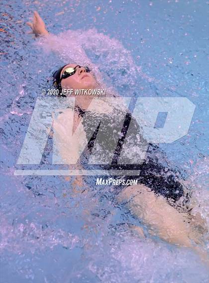 Thumbnail 2 in PAC 9 Smithfield Girls Meet photogallery.