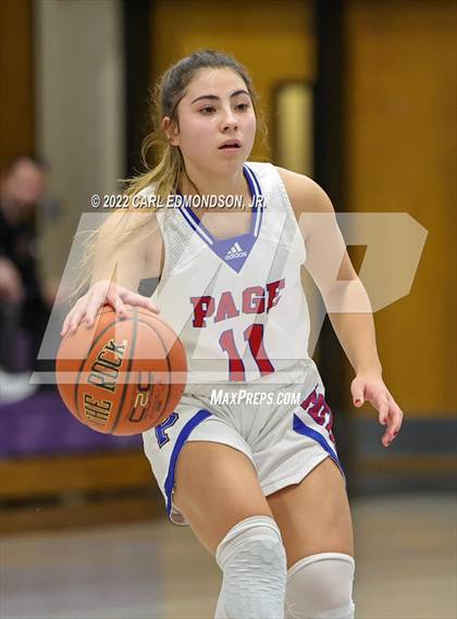 Thumbnail 1 in Stewarts Creek vs. Page photogallery.