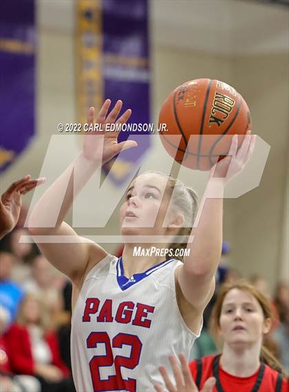 Thumbnail 1 in Stewarts Creek vs. Page photogallery.