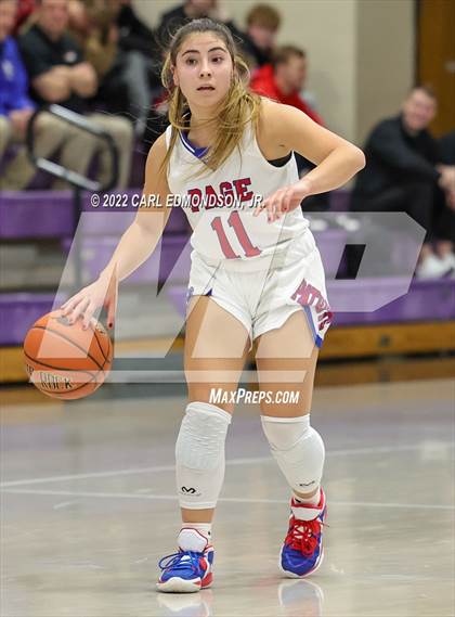 Thumbnail 1 in Stewarts Creek vs. Page photogallery.