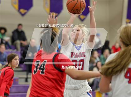 Thumbnail 1 in Stewarts Creek vs. Page photogallery.